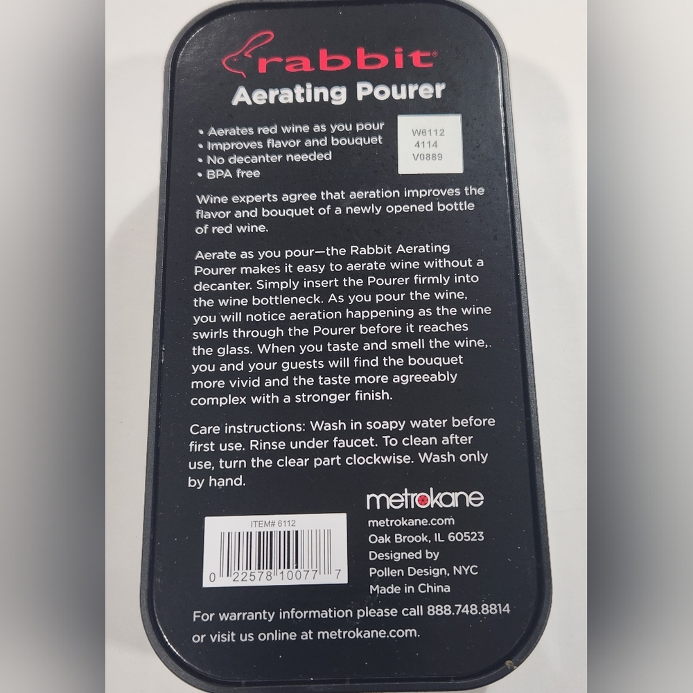 New Rabbit Aerating Pourer - Picture 2 of 2